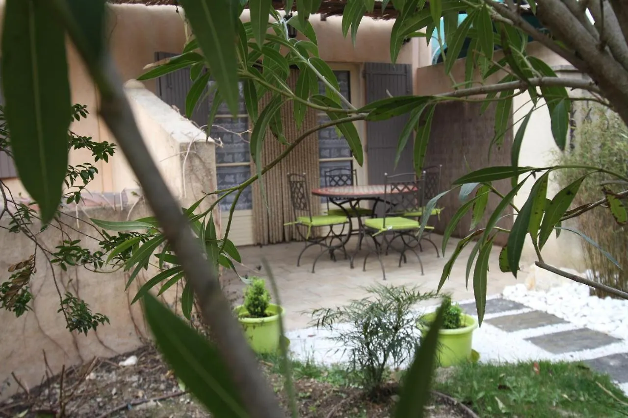 Holiday home Les Glycines Villa Molleges